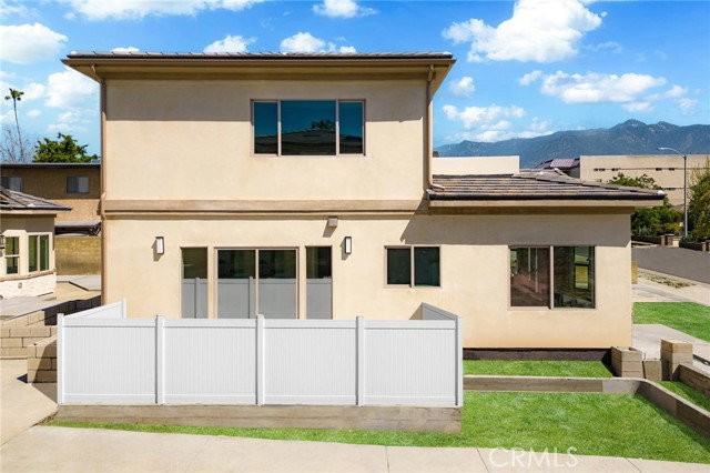 67 S Craig Ave #3 - Photo 4 of 8