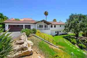 featured image of 130 Dapplegray Rd