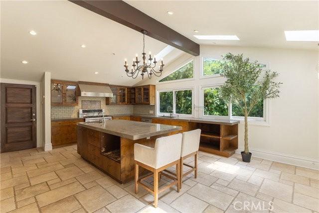 3441 White Rose Way - Photo 6 of 8
