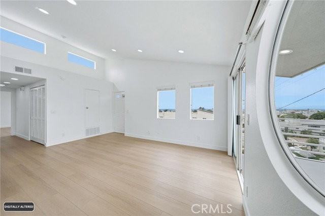 714 5th St - Photo 7 of 7