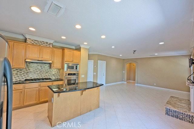 17801 Powell Pl - Photo 2 of 8