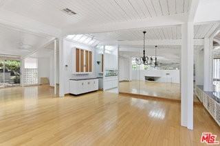 738 Hanley Ave - Photo 6 of 8