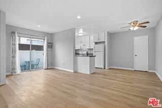 11743 Mayfield Ave #3 - Photo 6 of 8