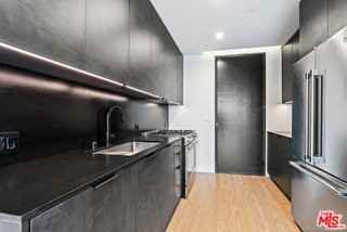 3667 Keystone Ave #533 - Photo 6 of 8