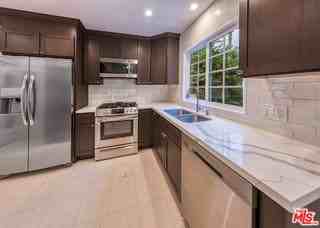 4184 Jackson Ave - Photo 6 of 8