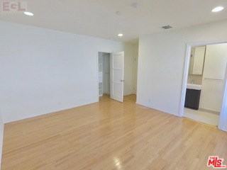 10749 Wellworth Ave - Photo 4 of 7