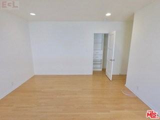 10749 Wellworth Ave - Photo 5 of 7