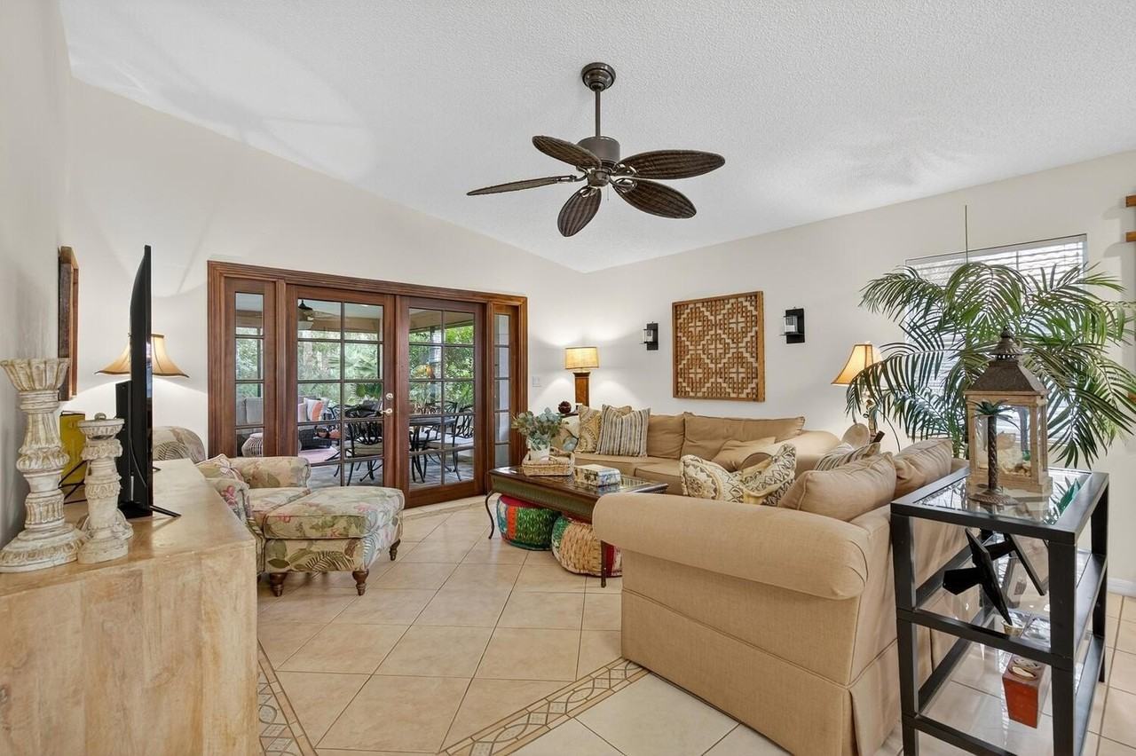 29 San Jose Dr - Photo 2 of 12