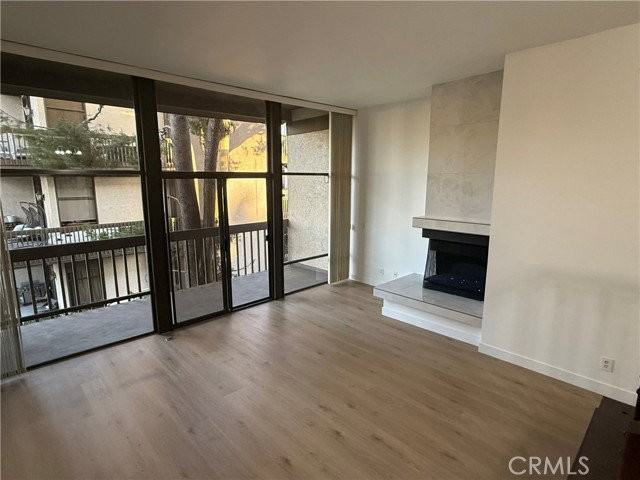 7212 Marina Pacifica Dr N - Photo 7 of 8