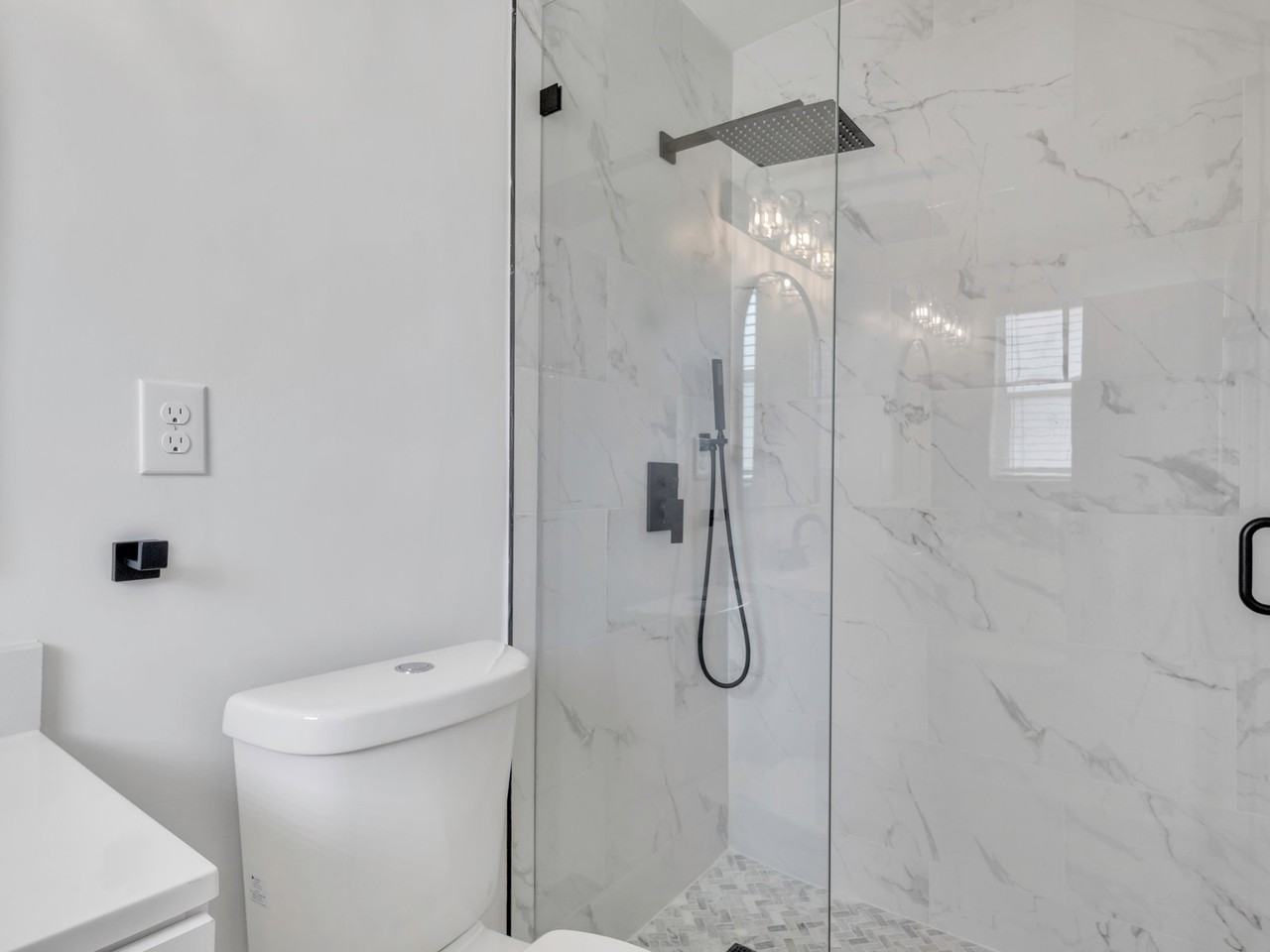 10015 Sw 85th Ter - Photo 3 of 8