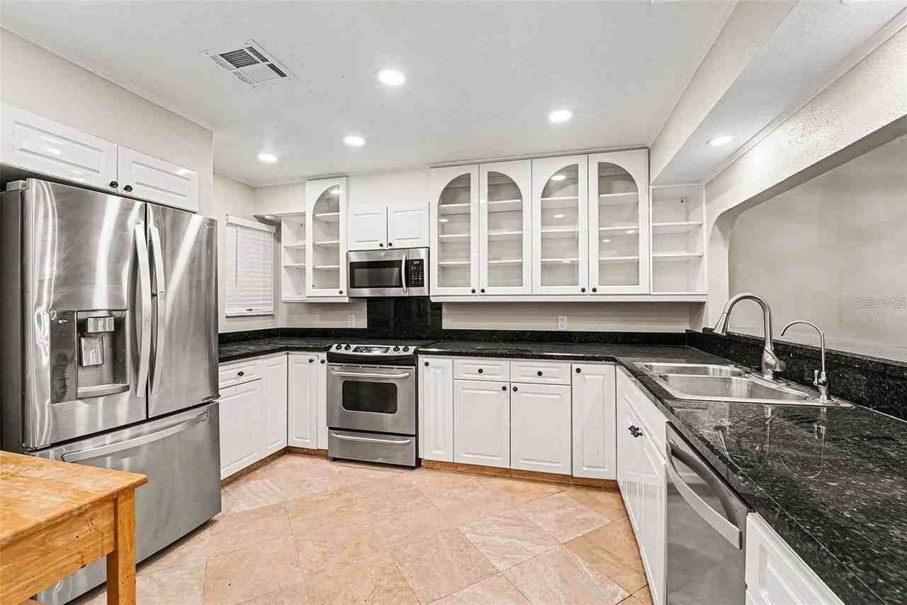 5567 Sea Forest Dr #324 - Photo 4 of 22