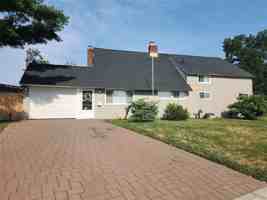 featured image of 201 Sprucewood Dr
