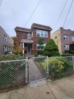 featured image of 17 Tilrose Ave