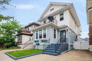 featured image of 365 W Hudson St #2