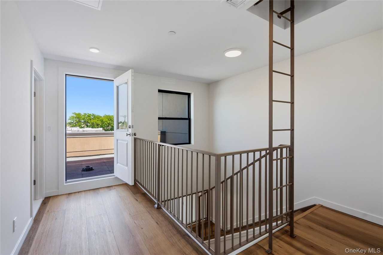 6245 60th St #2 - Photo 7 of 21