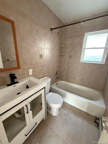 6140 173rd St - Photo 5 of 11