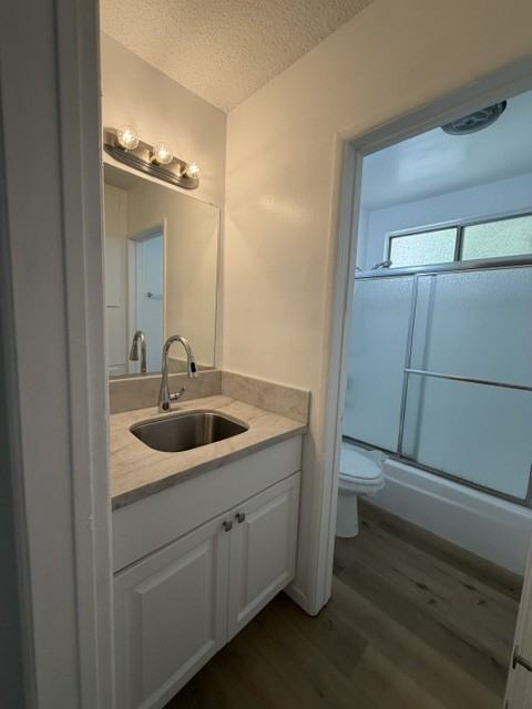 11906 Goshen Avenue #8 - Photo 6 of 10