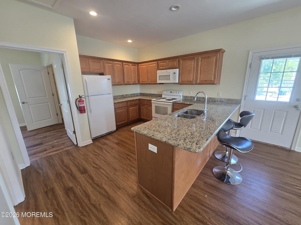 52 Adair Dr - Photo 4 of 9