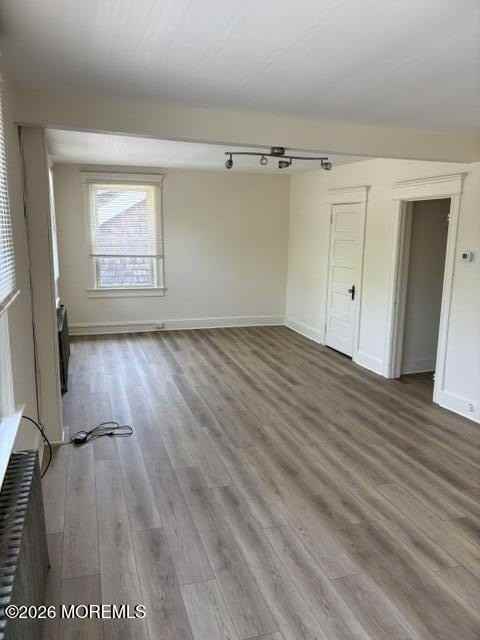 1112 Sunset Ave - Photo 3 of 8