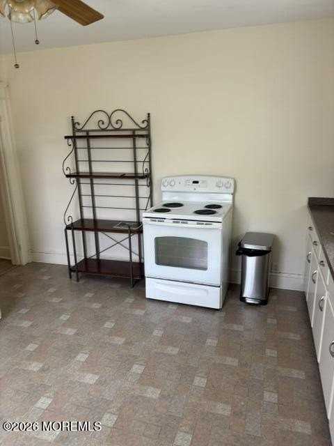 1112 Sunset Ave - Photo 4 of 8