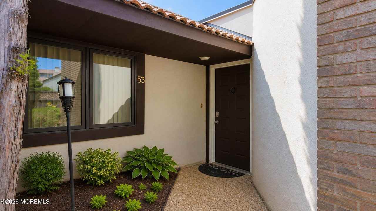 300 Gorge Rd #53 - Photo 4 of 30