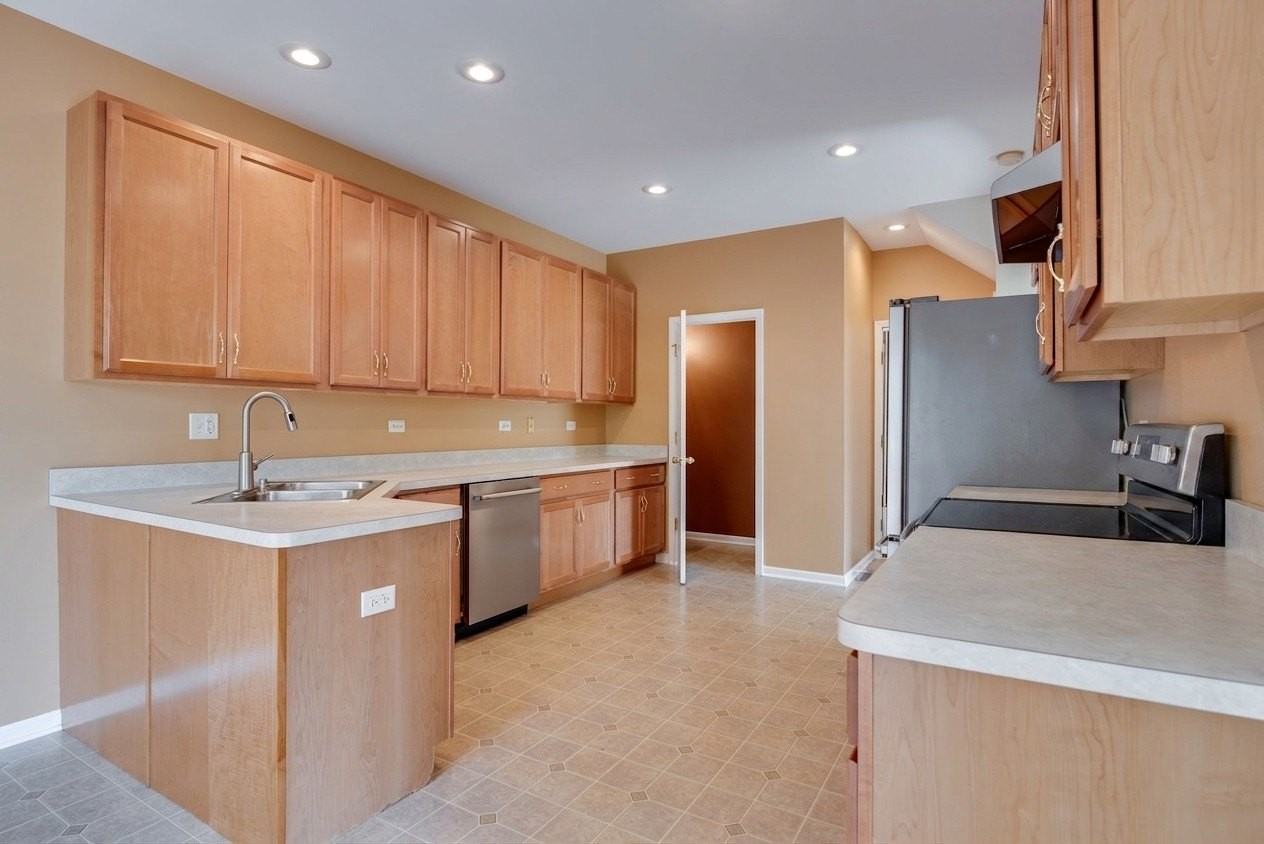 662 Chaney Ct - Photo 6 of 23