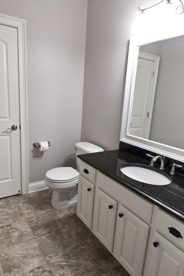 2213 Maple Hill Ct #2213 - Photo 3 of 33