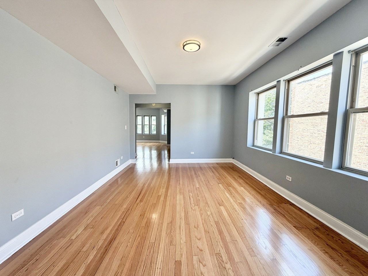 7821 S Phillips Ave #3 - Photo 6 of 18