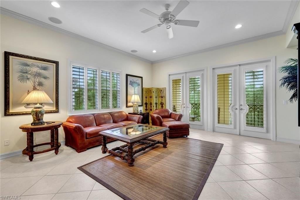 2830 Tiburon Blvd E #103 - Photo 5 of 21