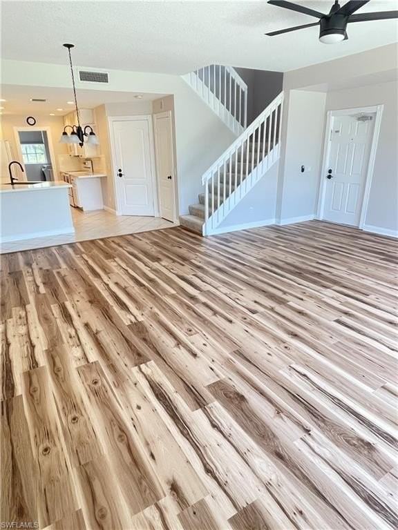 5669 Cove Cir - Photo 5 of 24