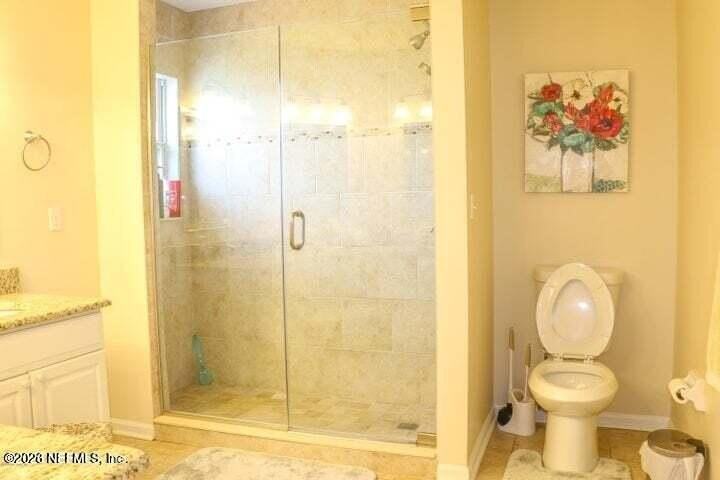 2114 Forest Gate Dr E - Photo 6 of 11