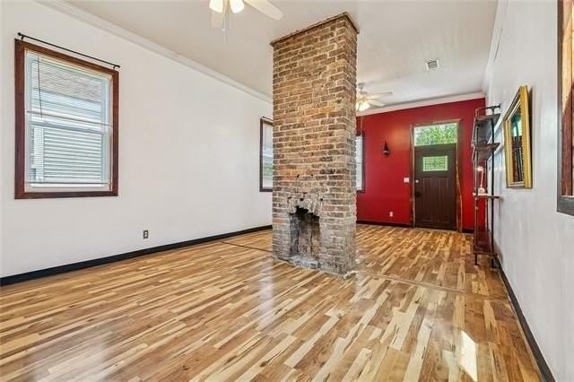 1611 Hollygrove St - Photo 4 of 16