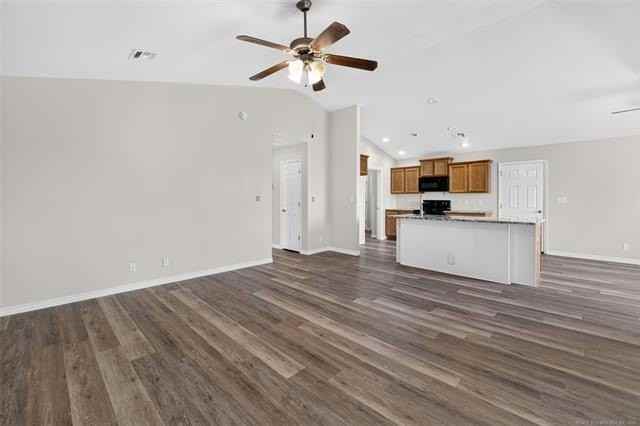 415 E 149th St S - Photo 5 of 26