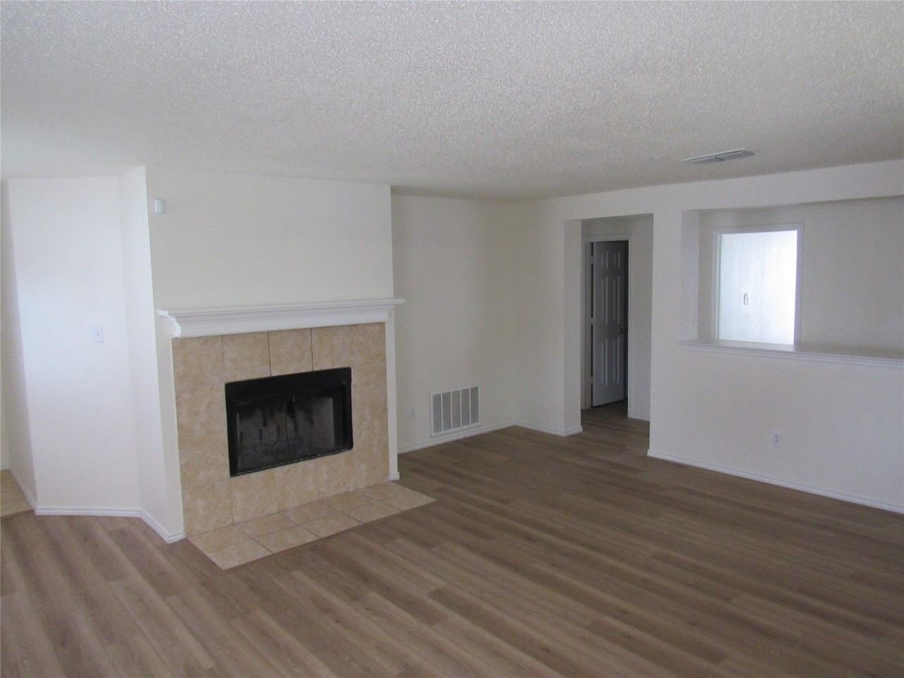 14116 Cedar Post Dr - Photo 5 of 10