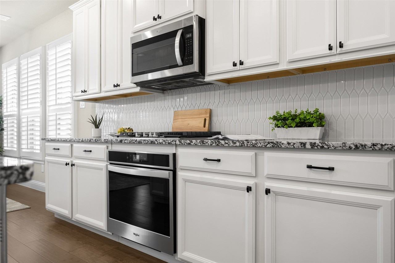 517 Lake Livingston Trl - Photo 7 of 27