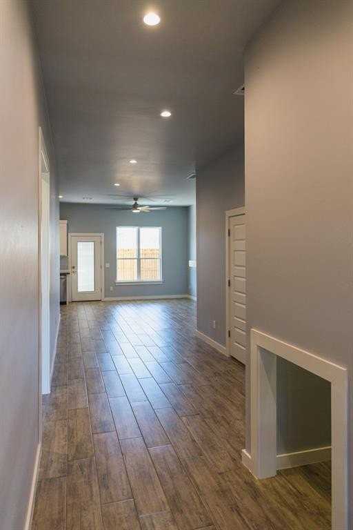 629 Remington Ave - Photo 3 of 30