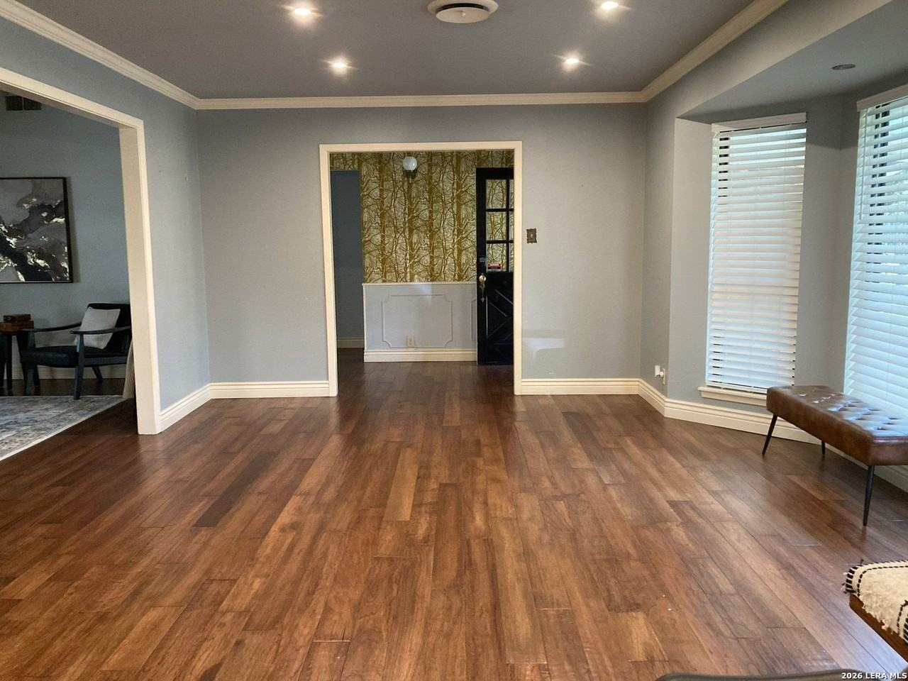 11414 Raindrop Dr - Photo 2 of 15