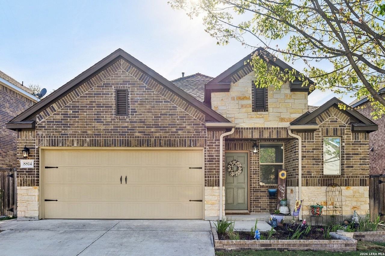 8814 White Crown - Photo 2 of 26