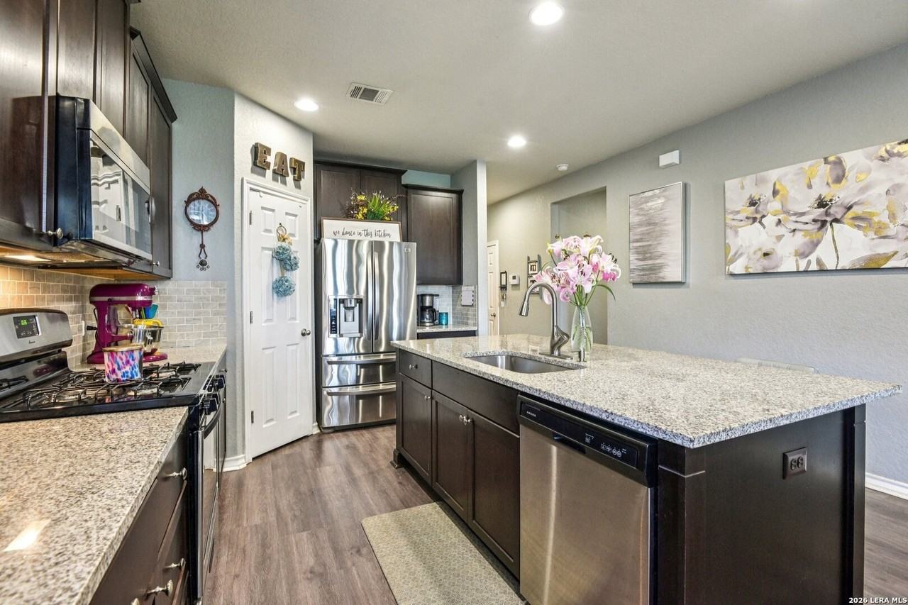 8814 White Crown - Photo 5 of 26