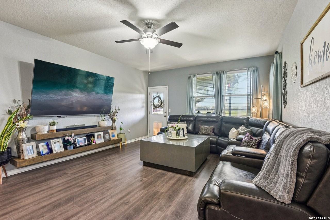 8814 White Crown - Photo 7 of 26