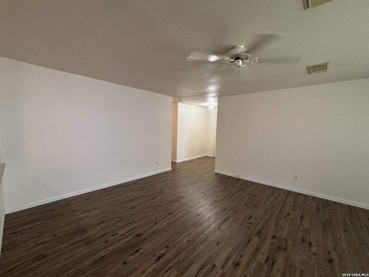 8214 Chestnut Manor Dr - Photo 5 of 25
