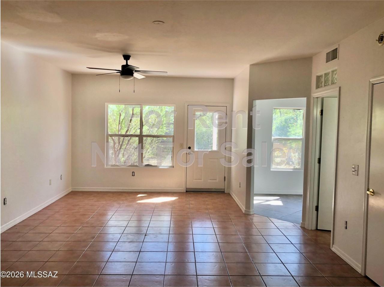 575 E Roger Rd - Photo 2 of 17
