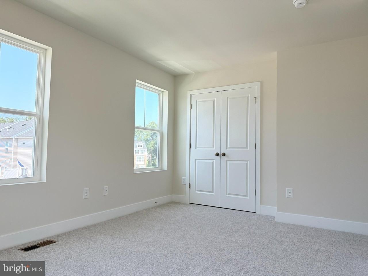 29860 Bankert Dr - Photo 7 of 16