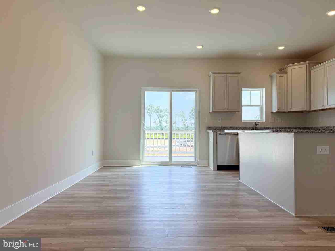 29894 Bankert Dr - Photo 2 of 16