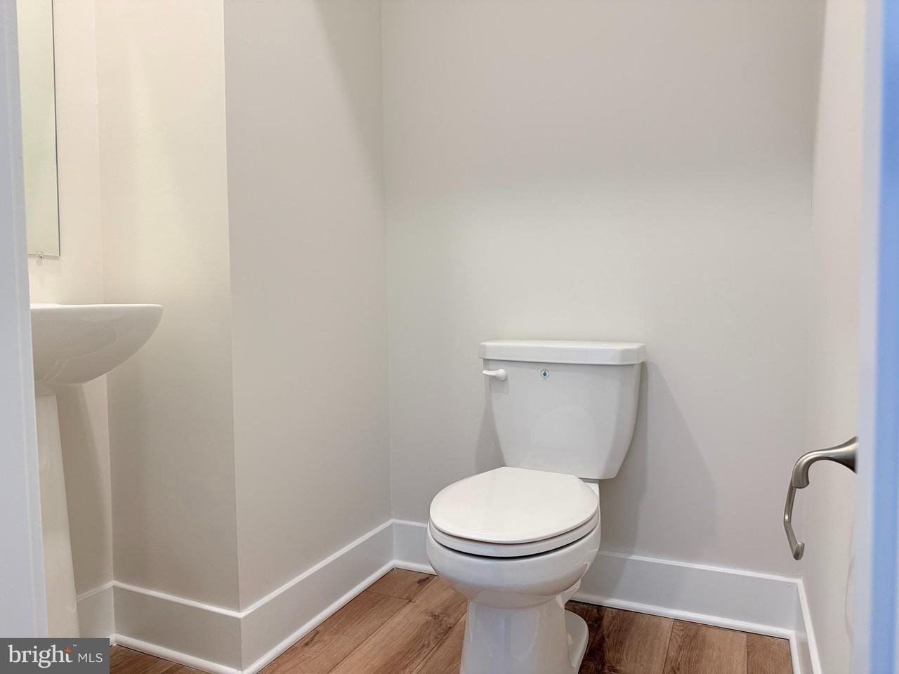 29894 Bankert Dr - Photo 5 of 16