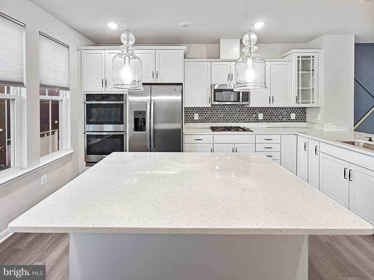 414 Matlock Ln - Photo 4 of 24