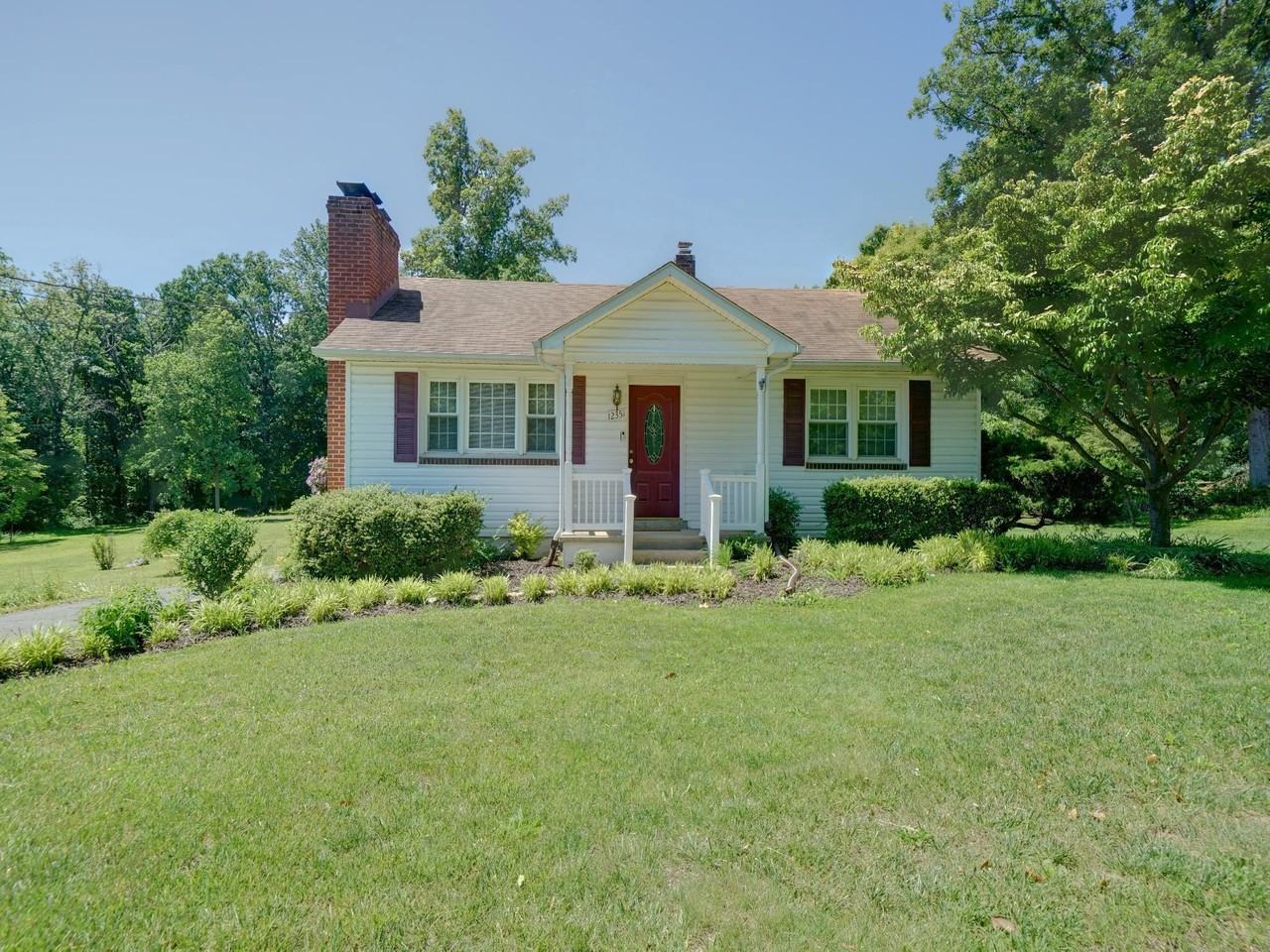 12351 Scaggsville Rd - Photo 2 of 37