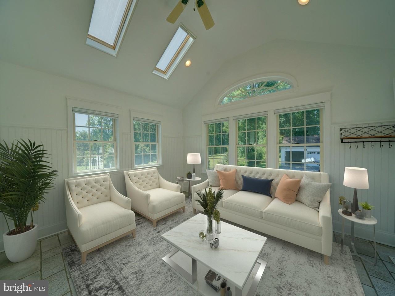 12351 Scaggsville Rd - Photo 7 of 37