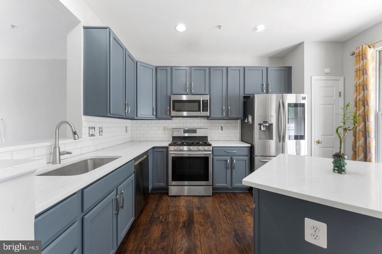 4004 Meadow Trail Ln - Photo 4 of 26