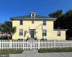 featured image of 21 S Church St #A